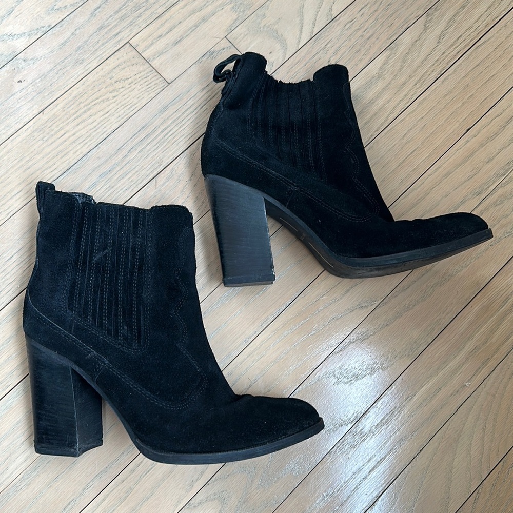 Dolce Vita - Suede Heeled Booties